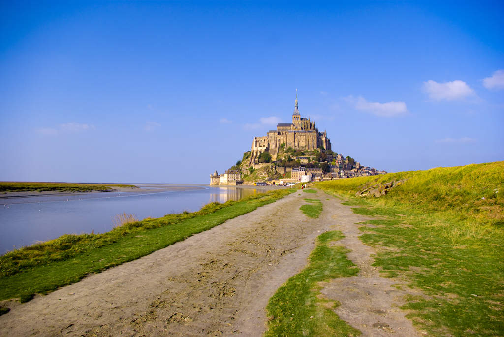 みんなの憧れ！フランスで最も美しい世界遺産「モンサンミッシェル」