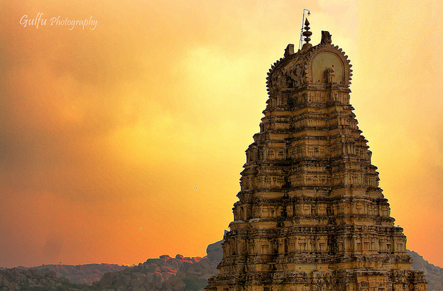 ハンピの建造物群