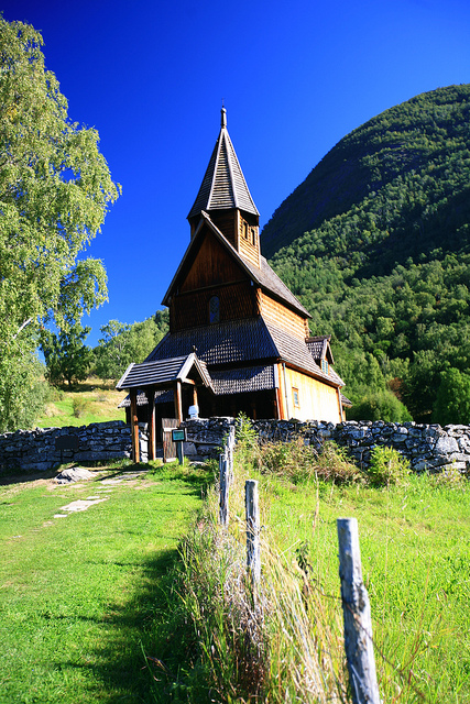 ウルネスの木造教会