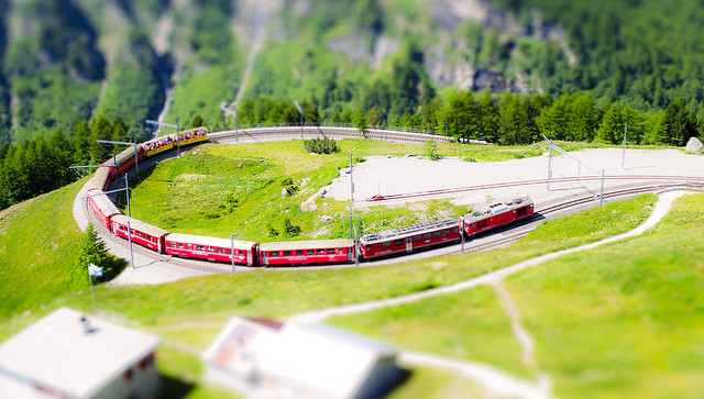 レーティシュ鉄道アルブラ線・ベルニナ線と周辺の景観（スイス側）