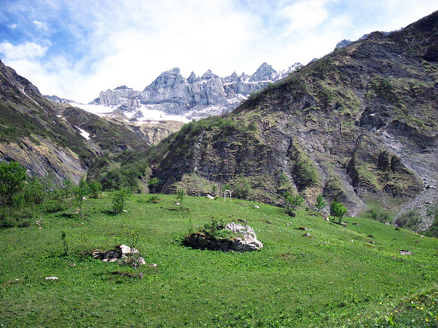スイスのサルドーナ地殻変動地帯