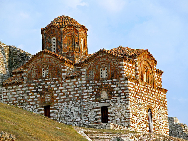 ベラットとギロカストラの歴史地区